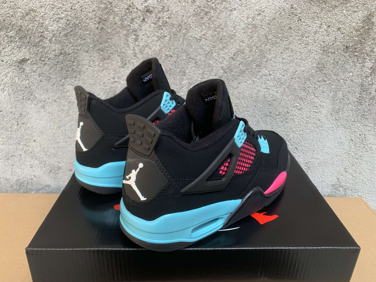 Air Jordan 4 Sneakers - New Colorway