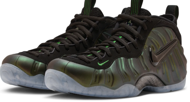 Nike Air Foamposite Pro "Pine Green" Sneakers